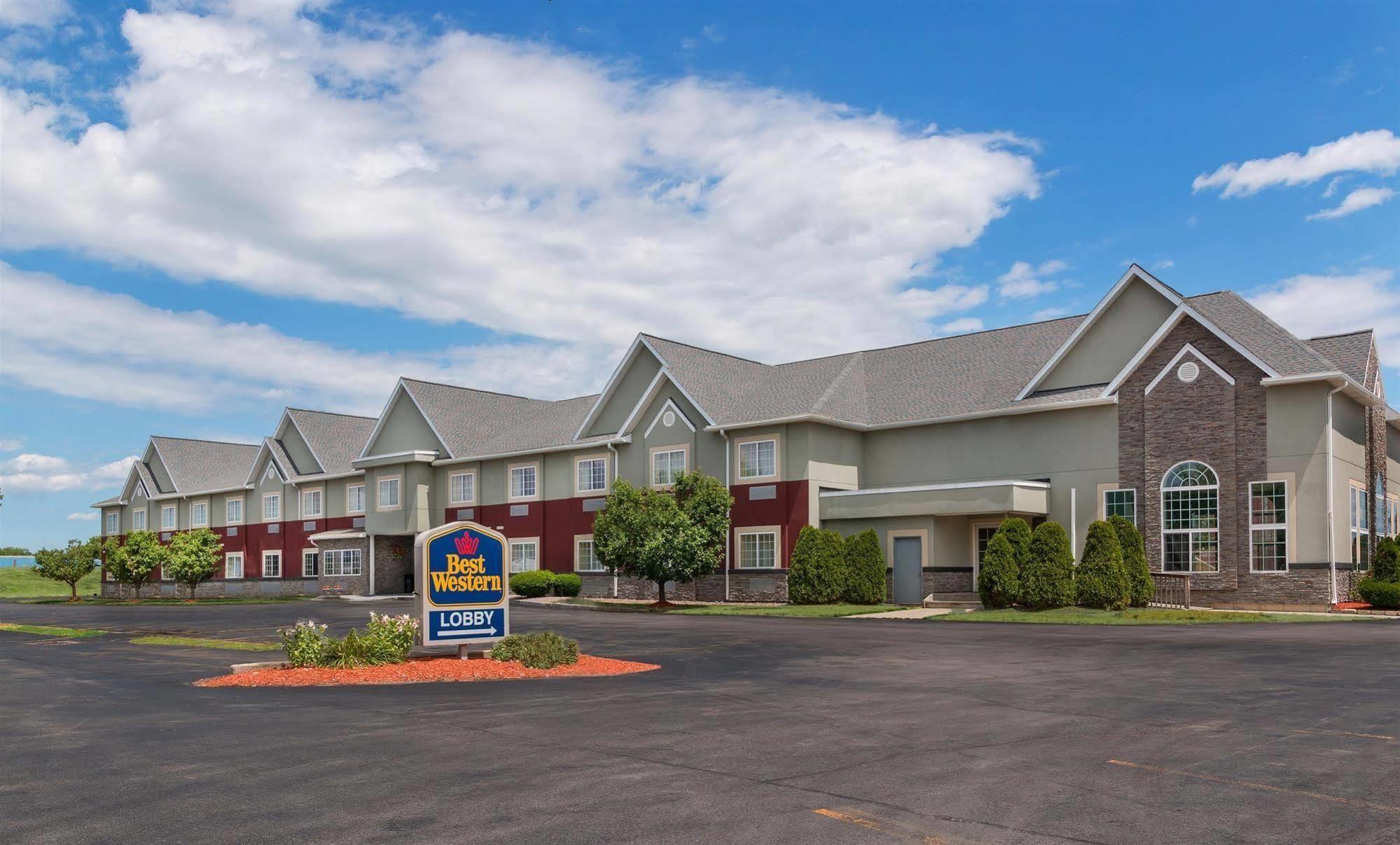 Best Western Crown Inn & Suites - Batavia Exterior foto